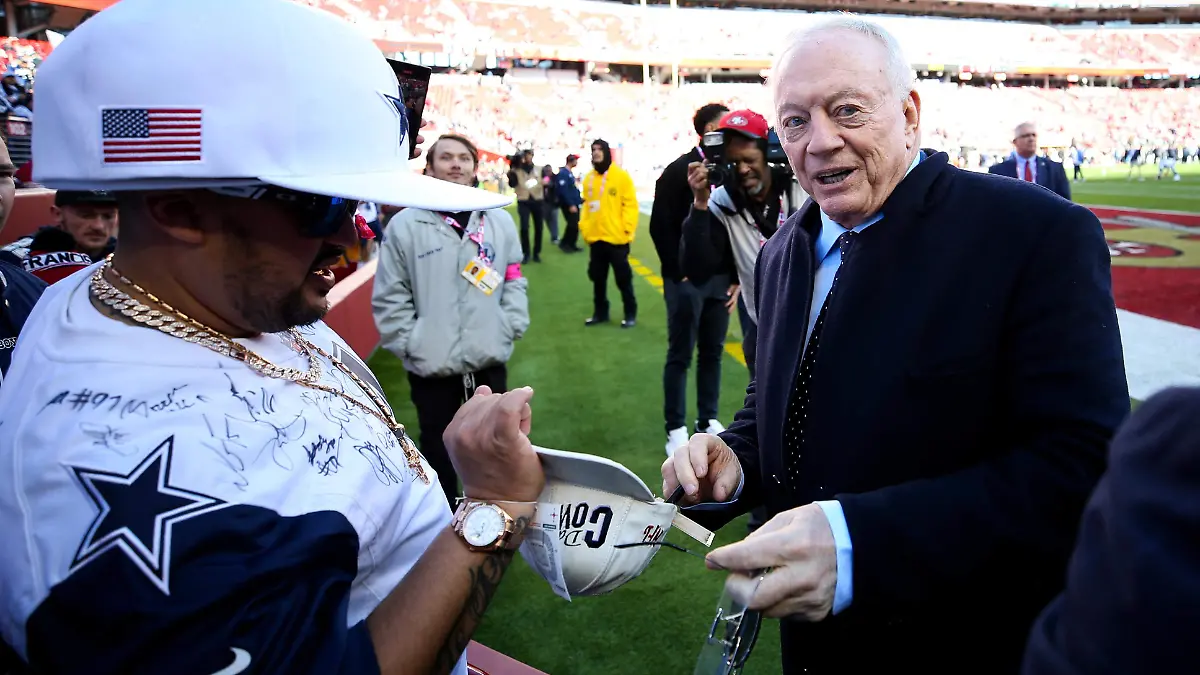 TITULO JERRY JONES